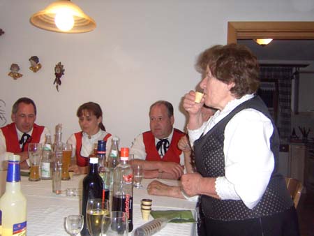 Festmutterbitten